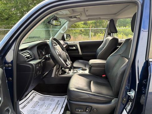 Used 2020 Toyota 4Runner Limited AWD/4WD image 20