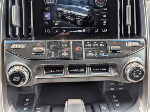 New 2026 Lexus LX 700h F Sport AWD/4WD image 22
