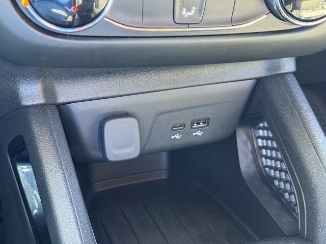 Certified 2024 Chevrolet TrailBlazer LS w/ LS Convenience Package FWD image 18
