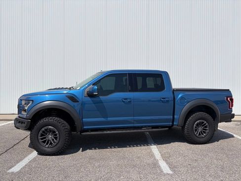 Certified 2020 Ford F150 Raptor w/ Equipment Group 802A Luxury AWD/4WD image 8