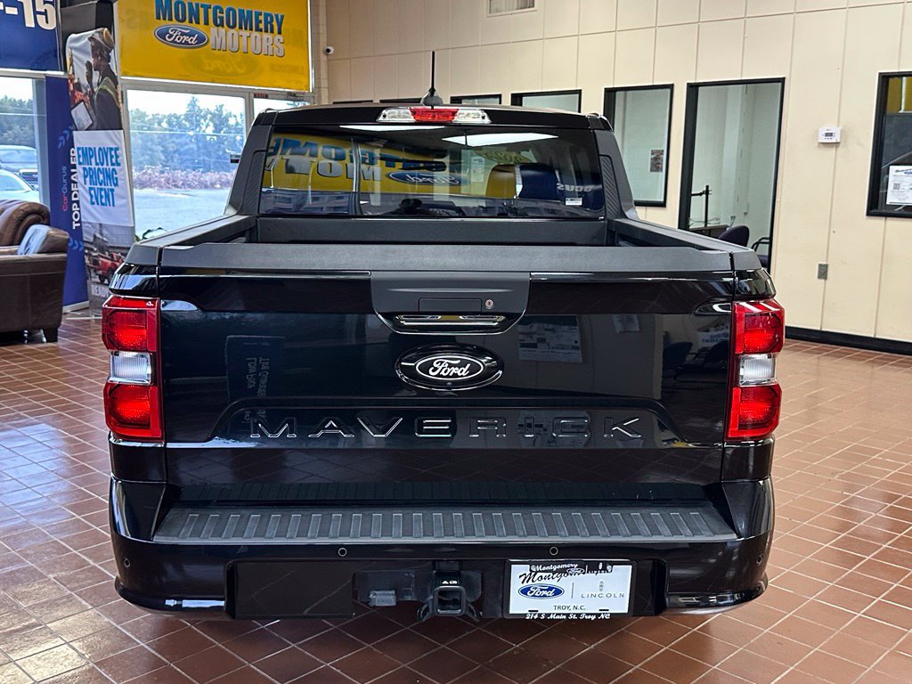 Used 2025 Ford Maverick Lobo AWD/4WD image 7