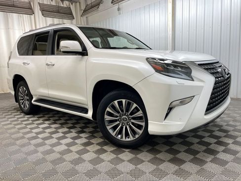 Used 2020 Lexus GX 460 Luxury w/ Accessory Package AWD/4WD image 55