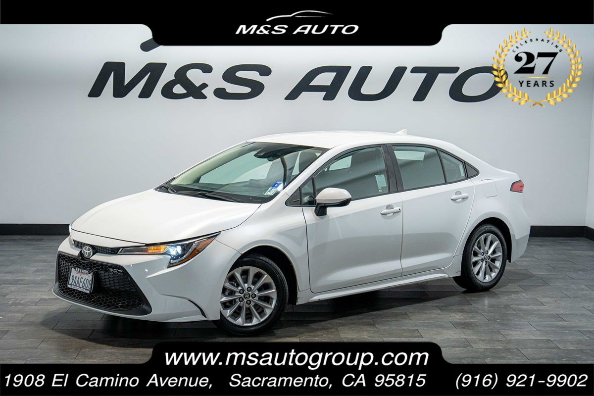 Used 2022 Toyota Corolla LE w/ LE Convenience Package FWD image 1