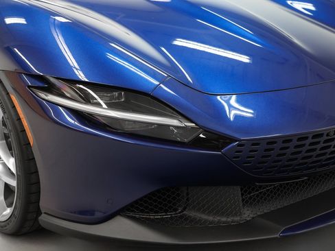 Certified 2025 Ferrari Roma Spider image 4