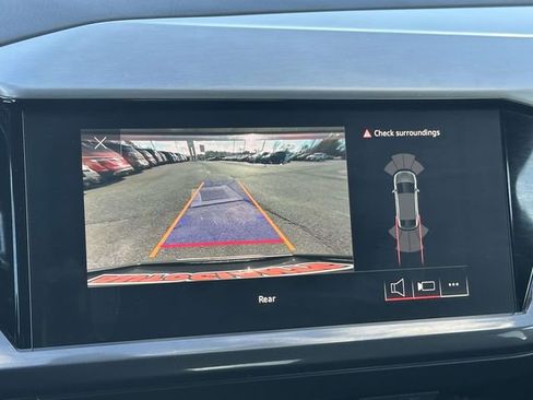 Used 2022 Audi Q4 e-tron Premium Plus image 20