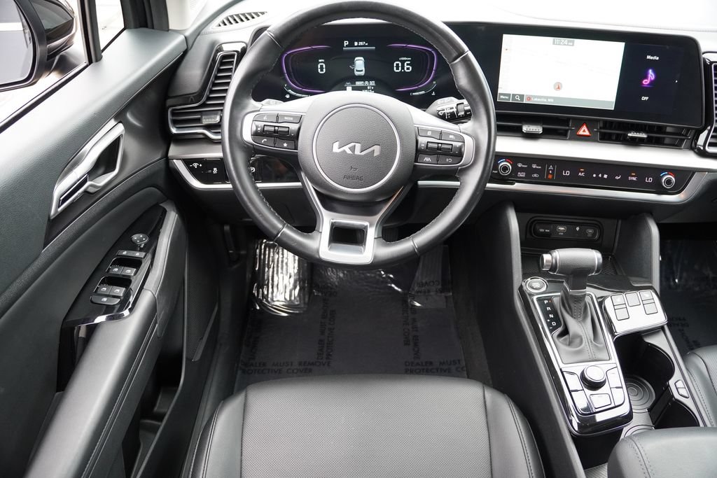 Certified 2024 Kia Sportage EX AWD/4WD image 19