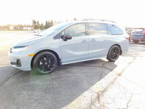 New 2026 Honda Odyssey Sport-L image 7