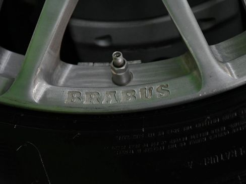 Used 2016 Mercedes-Benz Maybach S 600 image 10