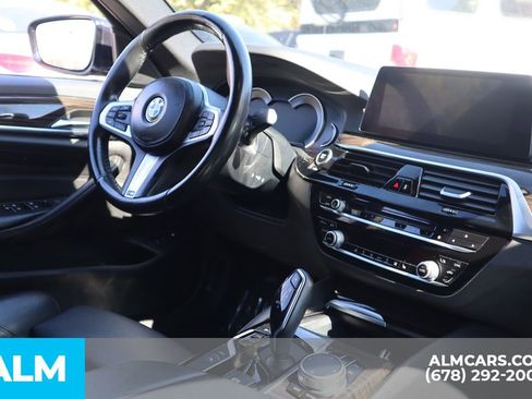 Used 2019 BMW 530e image 24