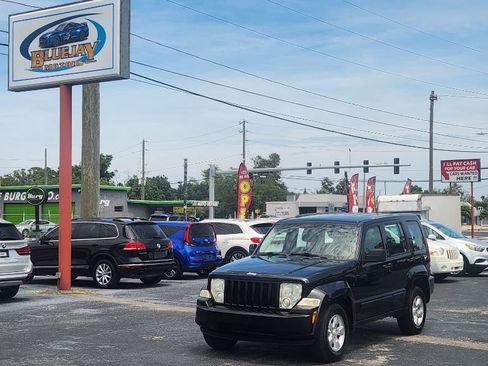Used 2012 Jeep Liberty Sport AWD/4WD image 1