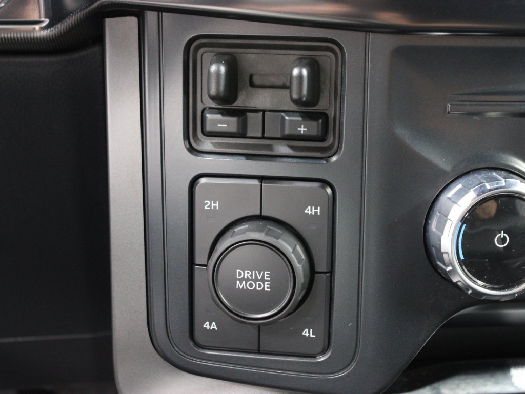 Used 2025 Ford F150 Lariat AWD/4WD image 66