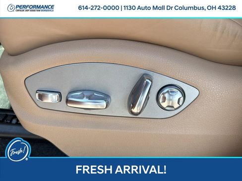 Used 2022 Porsche Macan GTS image 14