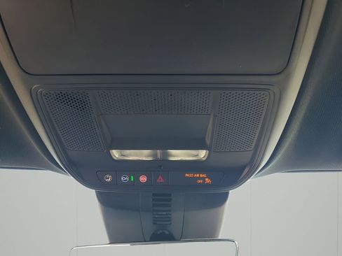 New 2026 GMC Acadia Elevation image 42