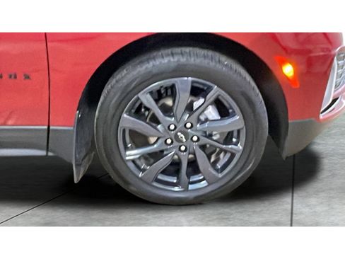 Used 2024 Chevrolet Equinox RS image 19