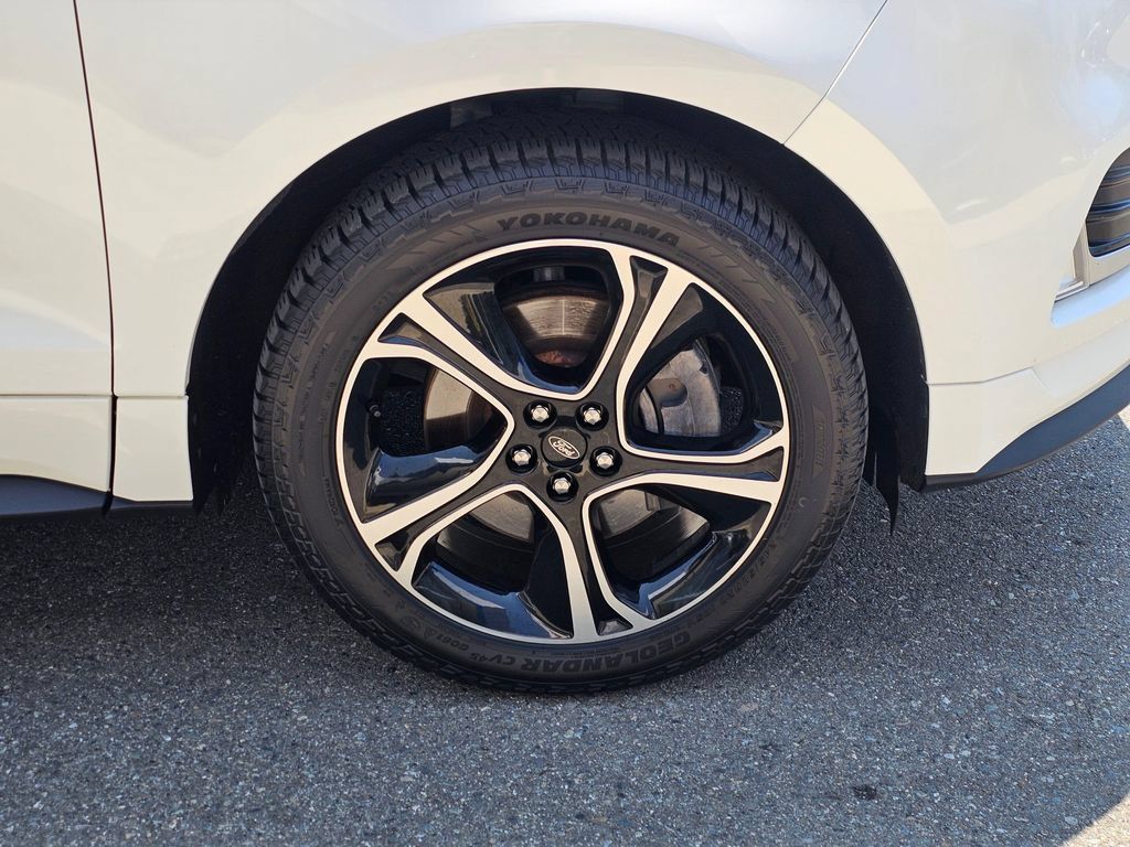 Used 2021 Ford Edge ST AWD/4WD image 9