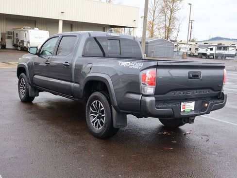 Used 2023 Toyota Tacoma TRD Sport w/ Black Out Package (TMS) image 6
