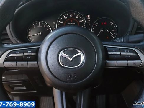 Used 2022 MAZDA MAZDA3 Sedan image 12