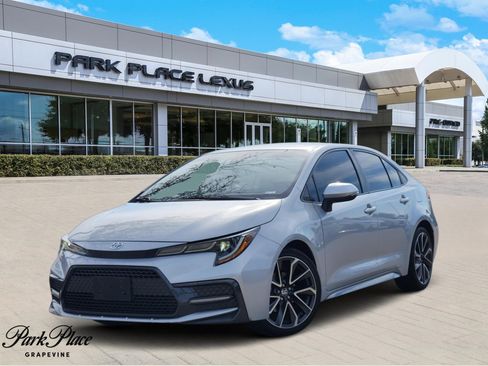 Used 2022 Toyota Corolla SE image 1