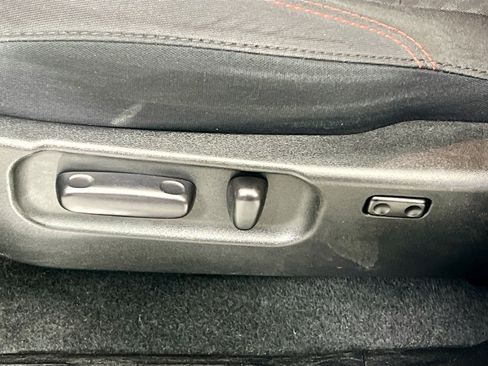 Used 2021 Toyota Tacoma SR5 image 15