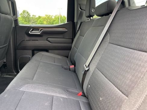 Used 2023 Chevrolet Silverado 1500 RST AWD/4WD image 40