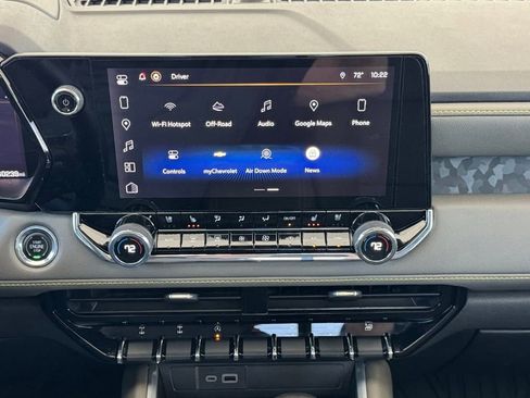 Used 2023 Chevrolet Colorado ZR2 w/ ZR2 Convenience Package III AWD/4WD image 30