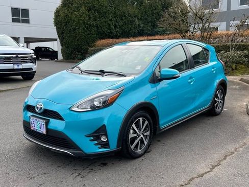 Used 2018 Toyota Prius C Four image 3