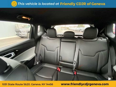 Used 2026 Jeep Compass Limited AWD/4WD image 10