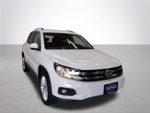 Used 2014 Volkswagen Tiguan SE AWD/4WD image 4