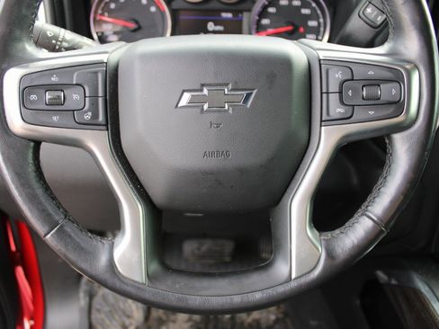 Used 2020 Chevrolet Silverado 1500 LT Trail Boss image 11