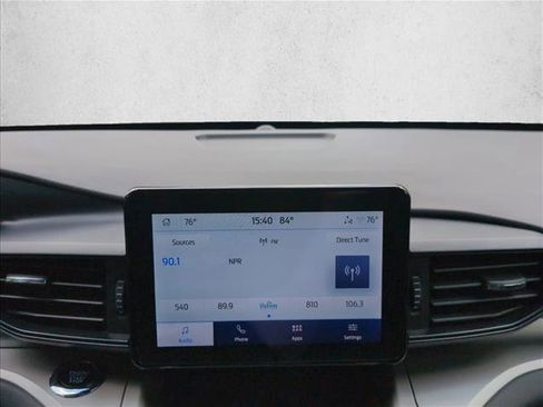 Used 2022 Ford Explorer XLT RWD image 12