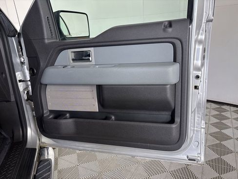 Used 2011 Ford F150 XLT w/ XLT Chrome Pkg image 18