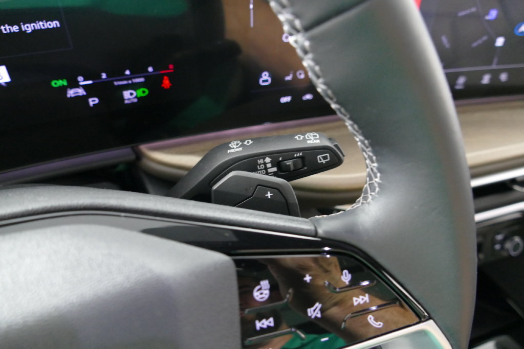 Certified 2025 Audi Q5 Premium AWD/4WD image 15