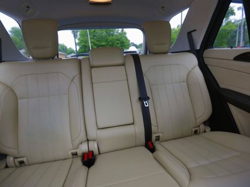 Used 2019 Mercedes-Benz GLE 400 4MATIC w/ Premium 1 Package image 14