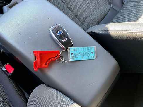 Used 2024 Subaru Crosstrek 2.0i Premium image 11