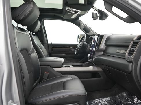 Used 2019 RAM 1500 Sport w/ Level 2 Equipment Group AWD/4WD image 12
