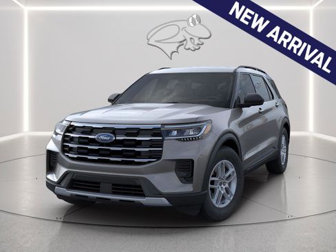New 2026 Ford Explorer Active image 1