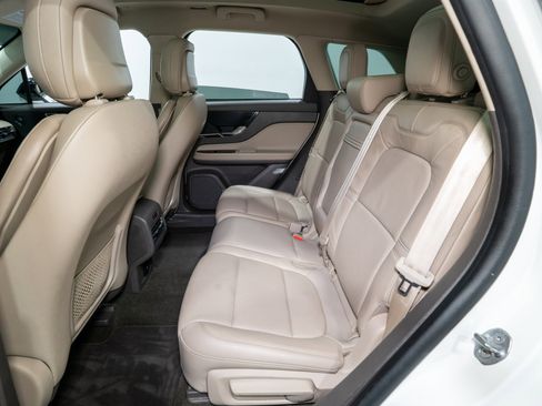 Used 2020 Lincoln Corsair Reserve w/ Equipment Group 201A image 32