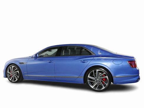 Certified 2025 Bentley Flying Spur Plug-In Hybrid w/ First Edition Specification AWD/4WD image 12
