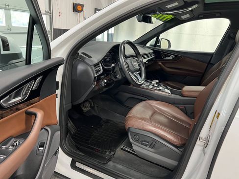 Used 2018 Audi Q7 3.0T Prestige AWD/4WD image 7