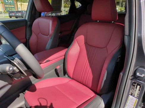 Used 2025 Lexus NX 250 FWD image 11