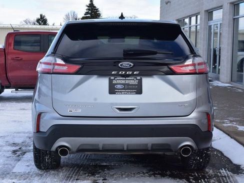 Used 2024 Ford Edge Titanium image 5