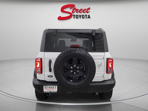 Used 2024 Ford Bronco Black Diamond image 3