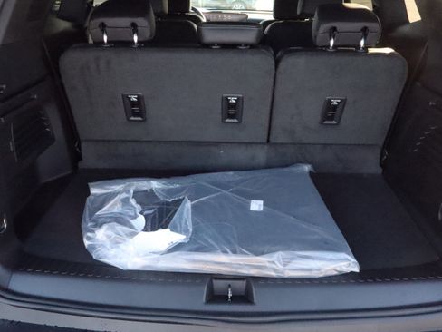 New 2026 Buick Enclave Preferred w/ Power Package image 16