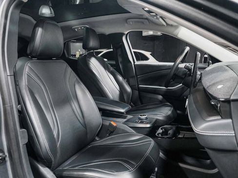 Used 2021 Ford Mustang Mach-E Premium image 35