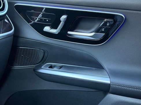 New 2026 Mercedes-Benz GLC 300 image 24