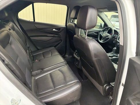 Used 2021 Chevrolet Equinox LT image 19