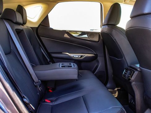 Used 2024 Lexus NX 350 AWD image 37