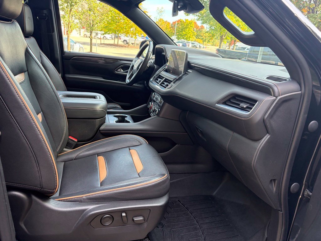 Certified 2023 GMC Yukon XL AT4 w/ AT4 Premium Package AWD/4WD image 35