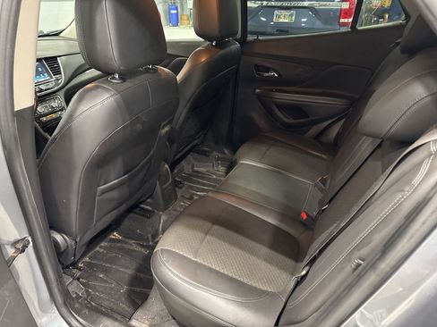 Used 2019 Buick Encore Preferred FWD image 9