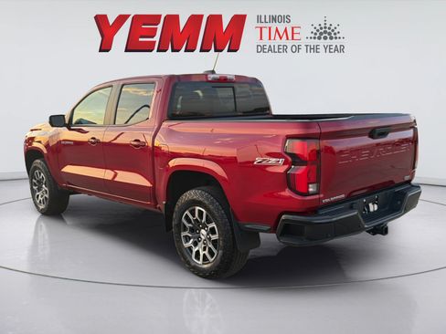 Used 2024 Chevrolet Colorado Z71 w/ Z71 Convenience Package 2 AWD/4WD image 6